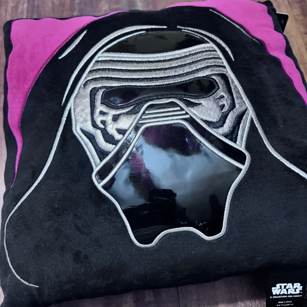 STAR WARS A COLLECTION FOR KOHL'S KYLO‎ REN THROW PILLOW NEW WITH TAGS